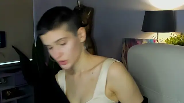 sarah perfect online show from November 4, 2:21 pm