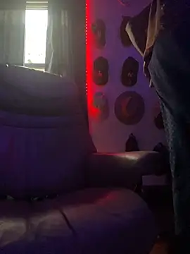 GersonGil1 online show from November 30, 1:01 pm