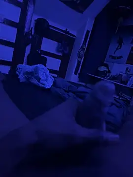 GersonGil1 online show from December 17, 6:07 am