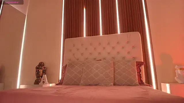 sweetty paulina online show from December 20, 3:20 am