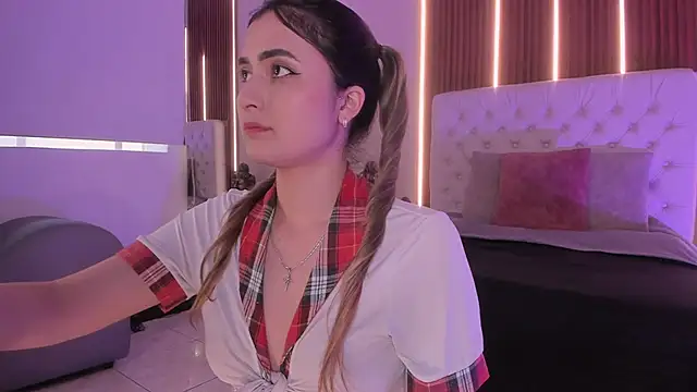 sweetty paulina online show from March 6, 1:17 pm