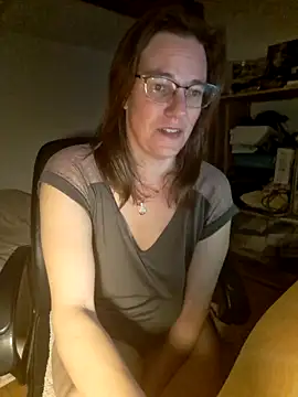 SpiceLea online show from February 7, 6:02 pm