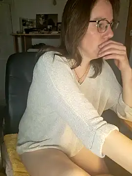 SpiceLea online show from January 29, 5:56 pm