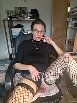 SpiceLea online show from January 28, 3:35 pm