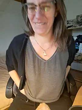 SpiceLea online show from February 21, 12:38 pm