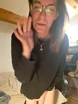 SpiceLea online show from March 7, 12:34 pm