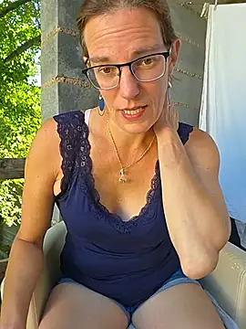 SpiceLea online show from May 29, 7:36 am