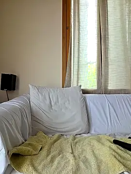 SpiceLea online show from September 23, 1:40 pm