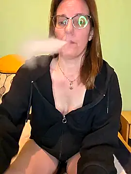 SpiceLea online show from February 5, 1:18 pm