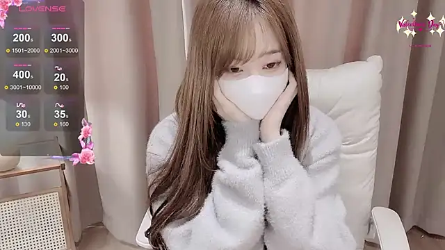 Yuuuuuly online show from December 5, 5:39 am