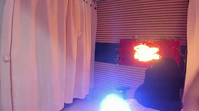 rosse 2504 online show from December 2, 5:25 pm