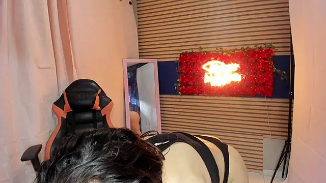 rosse 2504 online show from October 19, 9:12 am