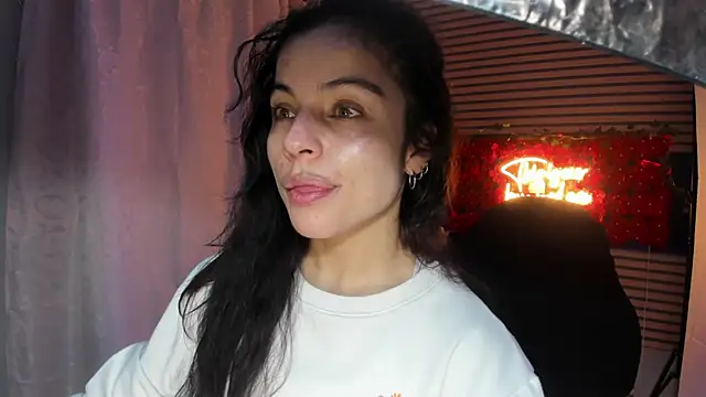 rosse 2504 online show from November 24, 5:35 pm