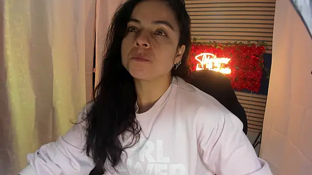 rosse 2504 online show from November 26, 5:13 pm