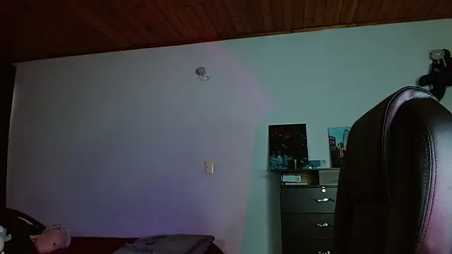 Ary Pieerce online show from November 26, 10:54 pm