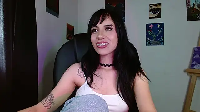 Ary Pieerce online show from March 5, 8:38 pm