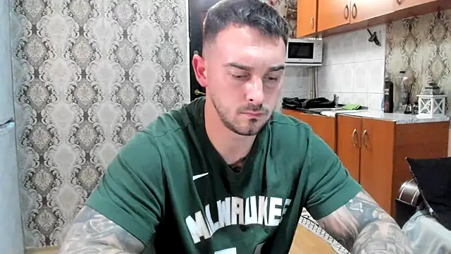 Jonmusclemaster online show from November 4, 9:40 pm