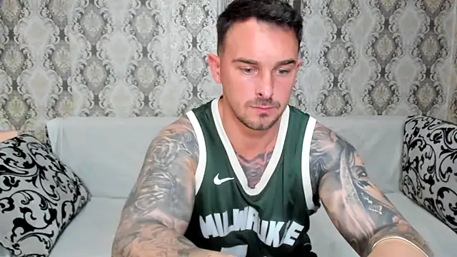 Jonmusclemaster online show from June 22, 7:44 pm