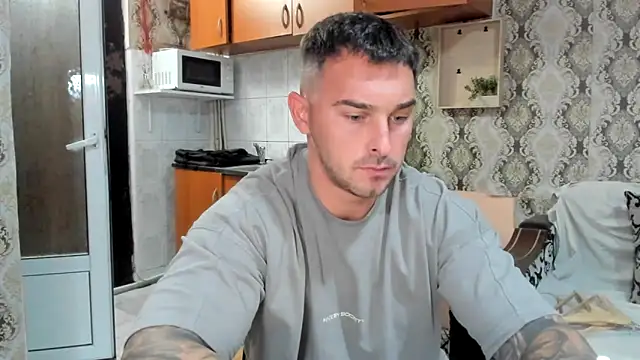 Jonmusclemaster online show from September 12, 8:19 pm