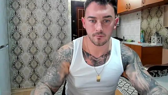 Jonmusclemaster online show from November 26, 9:15 pm