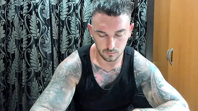 Jonmusclemaster online show from June 24, 7:44 pm
