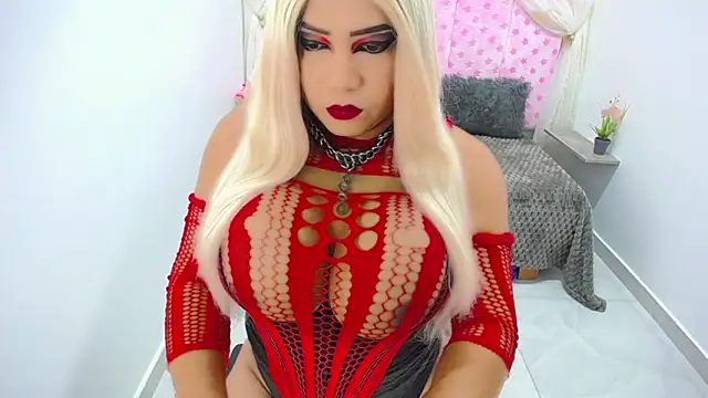 alicehugecock online show from March 5, 8:05 pm