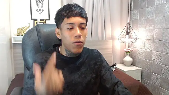 Alan Cute18 online show from February 25, 12:49 pm