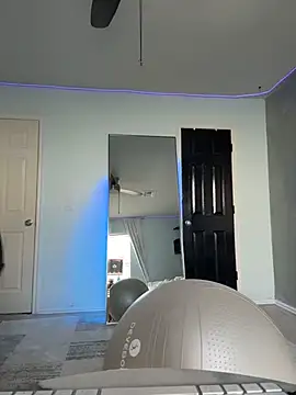 KillerKylie online show from February 20, 9:28 pm