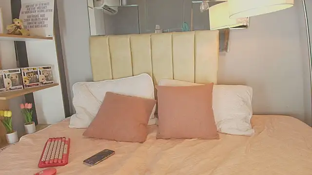 Angelbae- online show from March 5, 2:30 am