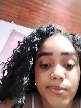 Snapshot of kiara_milf_ chatting on October 28, 8:41 pm kiara milf online show from October 28, 8:41 pm