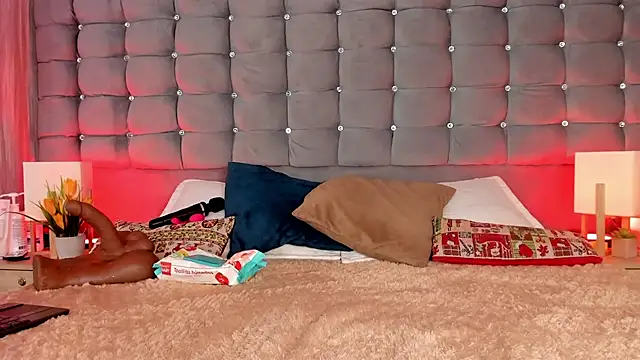 Poacahontasfg online show from February 4, 3:56 am