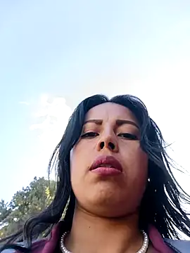 Snapshot of _andrea30 chatting on September 9, 11:41 am andrea30 online show from September 9, 11:41 am