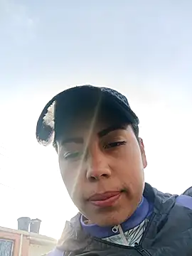 Snapshot of _andrea30 chatting on September 22, 12:00 pm andrea30 online show from September 22, 12:00 pm