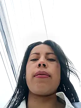 Snapshot of _andrea30 chatting on October 8, 12:17 pm andrea30 online show from October 8, 12:17 pm