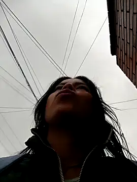 Snapshot of _andrea30 chatting on December 3, 11:20 am andrea30 online show from December 3, 11:20 am