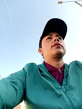 Snapshot of _andrea30 chatting on November 29, 11:43 am andrea30 online show from November 29, 11:43 am