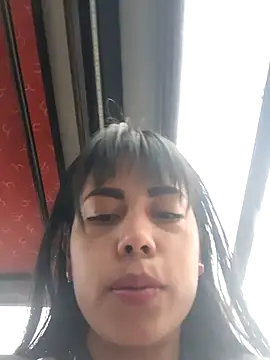 Snapshot of _andrea30 chatting on March 13, 12:56 pm andrea30 online show from March 13, 12:56 pm