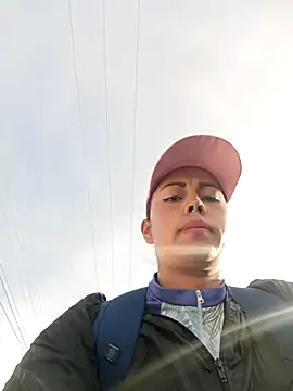 Snapshot of _andrea30 chatting on November 13, 11:47 am andrea30 online show from November 13, 11:47 am