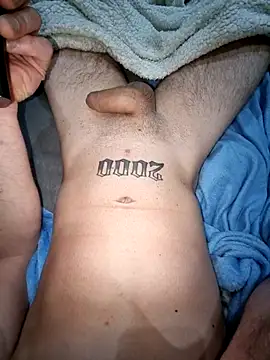 baaadboy10 online show from March 31, 8:33 pm