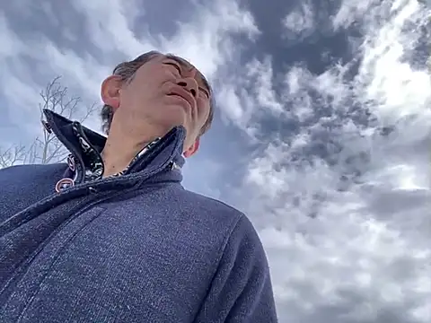 ge3noxxx online show from February 24, 3:33 am