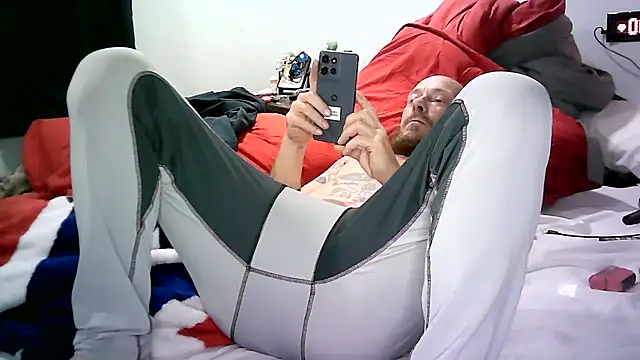 deepinnnnn online show from April 20, 11:28 pm