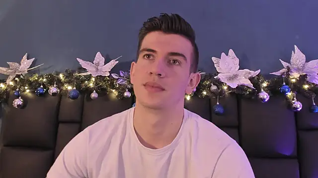 MikaelSlow online show from December 21, 5:53 am