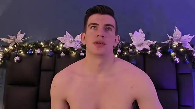 MikaelSlow online show from December 20, 3:42 am