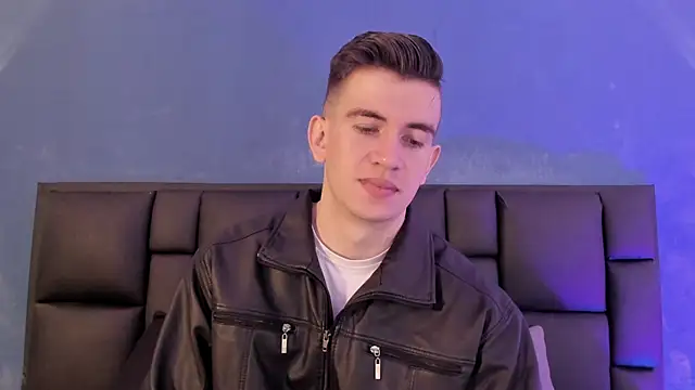 MikaelSlow online show from January 15, 4:38 am