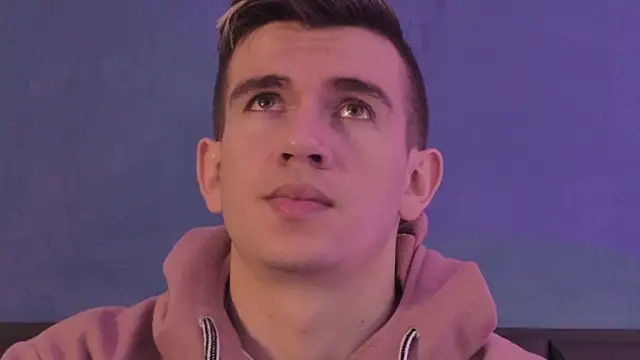 MikaelSlow online show from March 20, 4:13 am