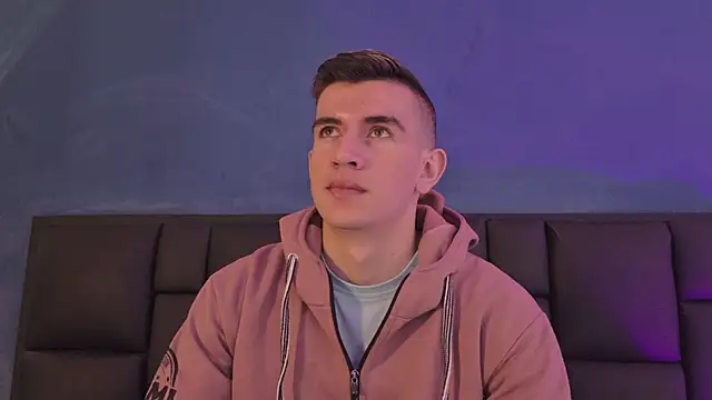 MikaelSlow online show from March 5, 3:36 am