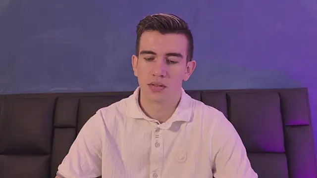 MikaelSlow online show from March 25, 4:23 am