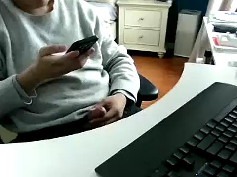 big-pig online show from February 12, 5:15 am