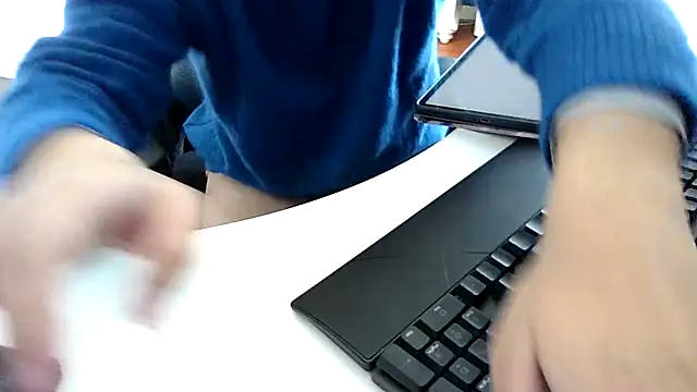 big-pig online show from February 13, 1:40 am