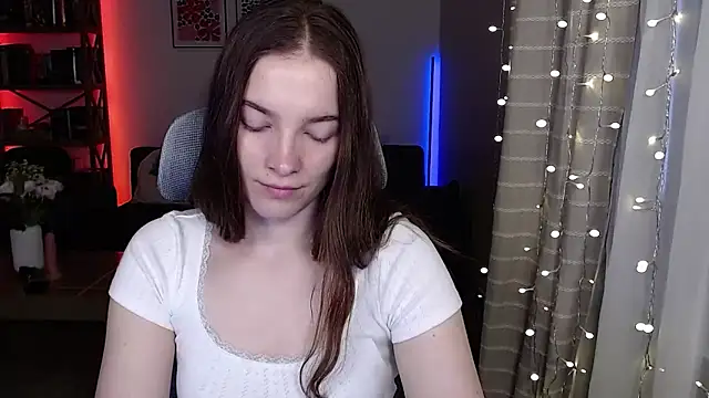 kenzie x online show from February 15, 7:20 am